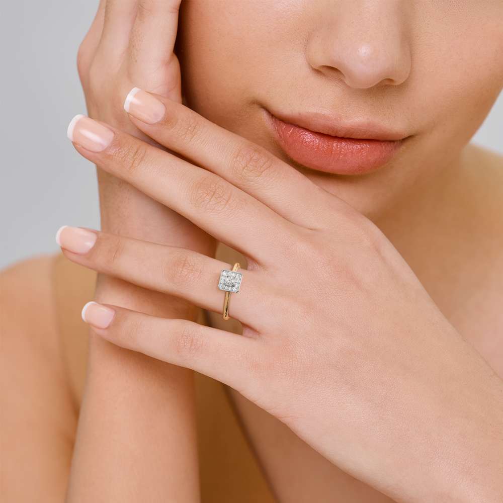 Subtle Spark Princess Diamond Ring