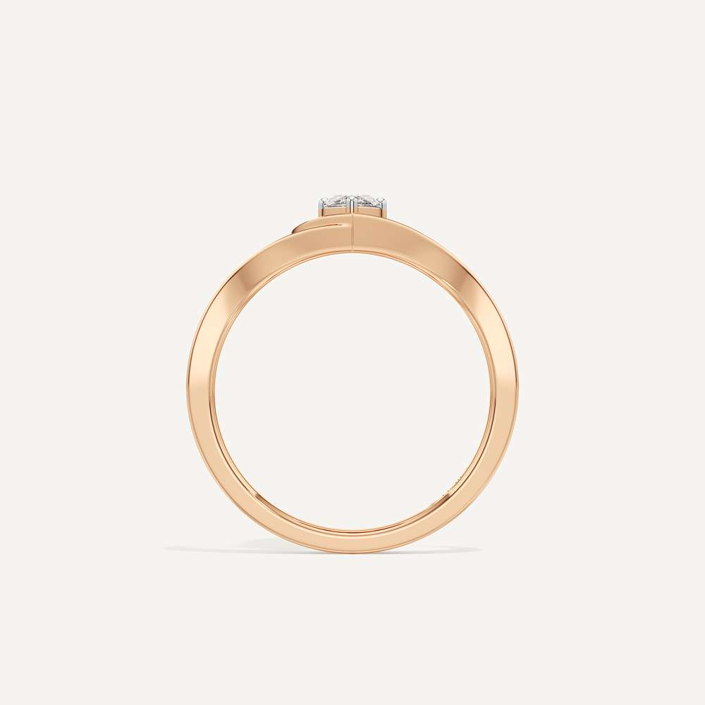 Bianca Pear Halo Diamond